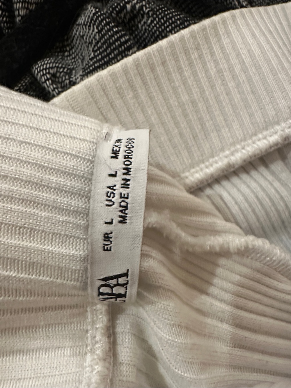 Zara White Ribbed Knit pants